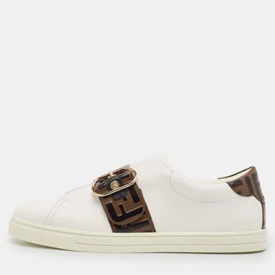 Pre-owned Fendi White/brown Leather Ff Buckle Low Top Sneakers Size 41