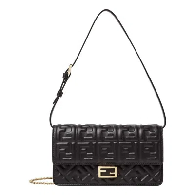 Fendi (wmns)  Ss26 Wallet On Chain Baguette 'black'