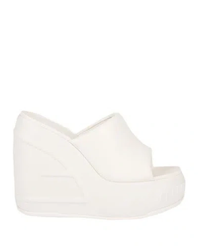 Fendi Woman Sandals Off White Size 8 Soft Leather In Off White