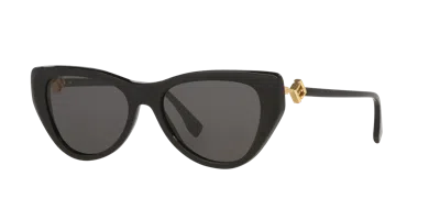 Fendi Woman Sunglass Fe40149i In Grey