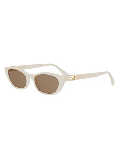 Fendi Women's 56mm Baguette Logo Cat-eye Sunglasses In Brown