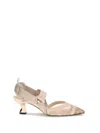 Fendi Pumps In White