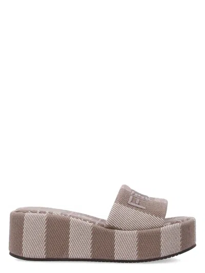 FENDI WOMEN'S FENDI SUNSHINE SANDAL