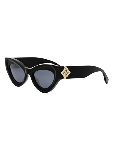Fendi Ff Diamond Logo Acetate Cat-eye Sunglasses In Black