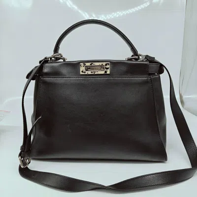 Fendi Women Pre-loved Bag Very Good Condition In Black