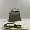 Fendi Women Pre-loved Bag Excellent Condition In Green