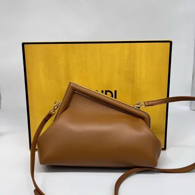 Fendi Women Pre-loved Bag Very Good Condition In Brown