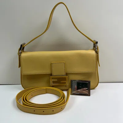 Fendi Women Pre-loved Bag Very Good Condition In Yellow