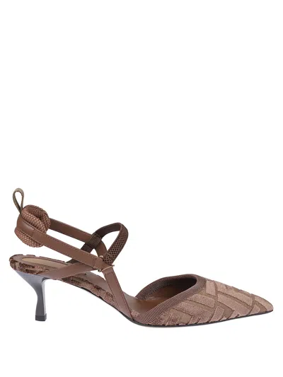 Fendi Kitten Shoes In Brown