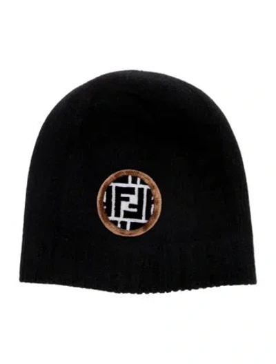 Pre-owned Fendi Wool Beanie In Black