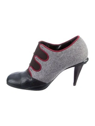 Pre-owned Fendi Wool Colorblock Pattern Pumps In Multi