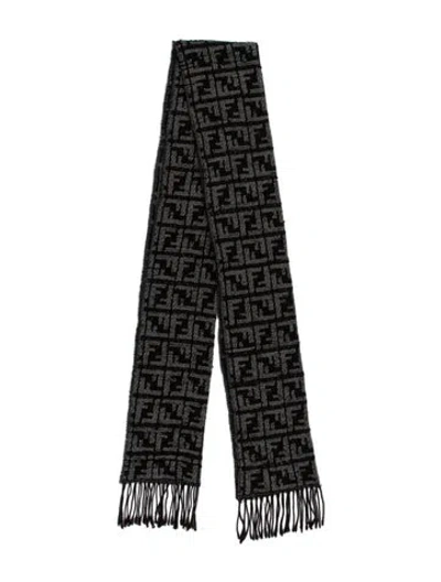 Pre-owned Fendi Wool Graphic Print Scarf In Black
