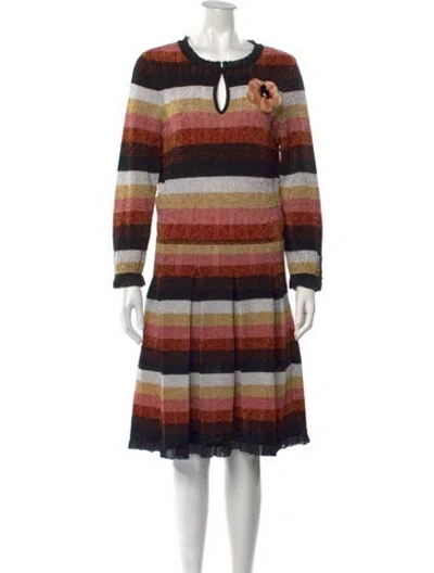 Pre-owned Fendi Wool Midi Length Dress In Black