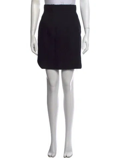 Pre-owned Fendi Wool Mini Skirt In Black