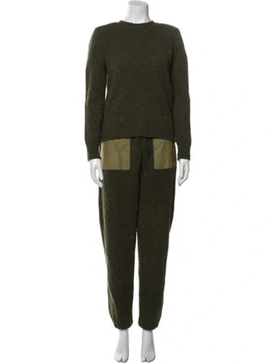 Pre-owned Fendi Wool Pant Set In Green