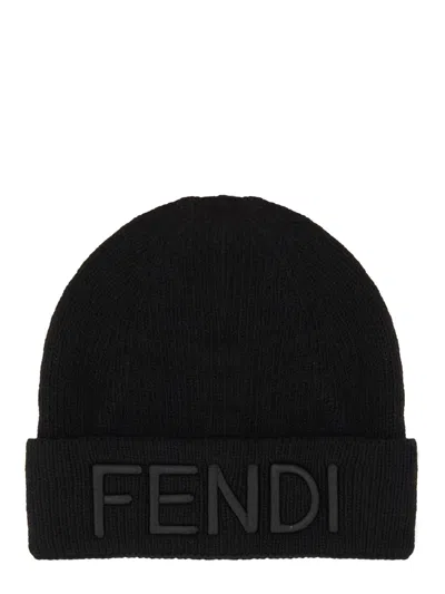 Fendi Woolen Hat In Black