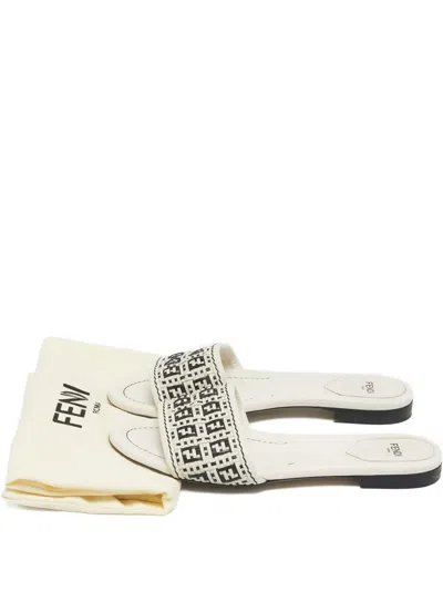 Pre-owned Fendi Woven Leather Sandals In White