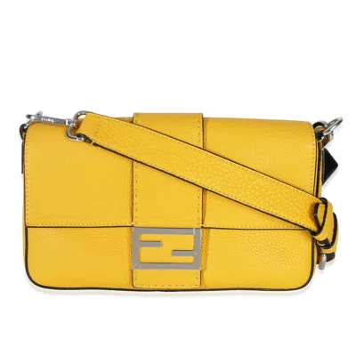 Pre-owned Fendi Yellow Cuoio Romano Selleria Belt Baguette Bag