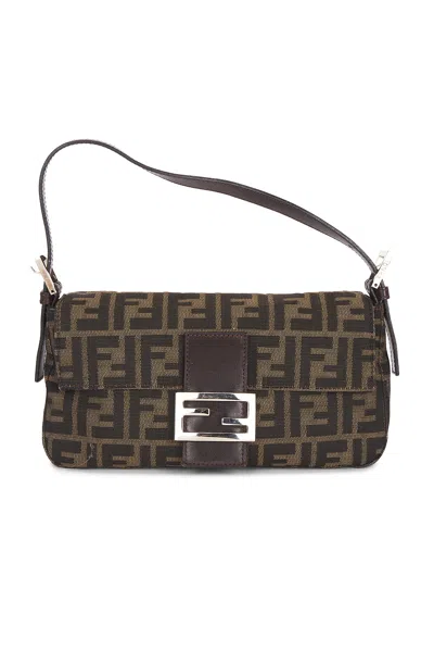 Pre-owned Fendi Zucca Baguette Shoulder Bag In Brown