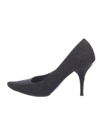 Pre-owned Fendi Zucca Ff Logo Canvas D'orsay Pumps In Black