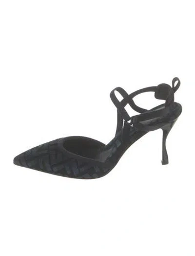 Pre-owned Fendi Zucca Ff Logo Canvas Pumps In Blue