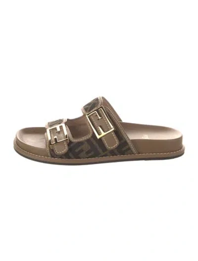 Pre-owned Fendi Zucca Ff Logo Canvas Slides In Brown