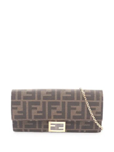 Pre-owned Fendi Zucca Ff Logo Clutch Bag In 褐色