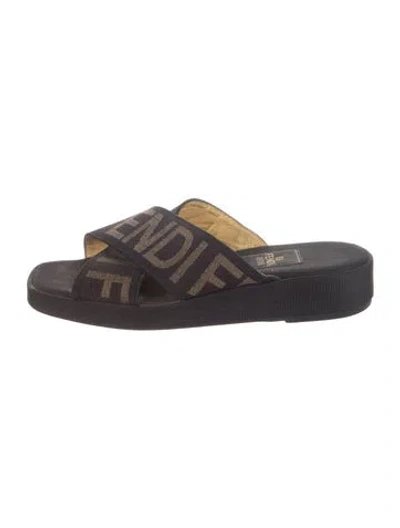 Pre-owned Fendi Zucca Ff Logo Graphic Print Slides In Black