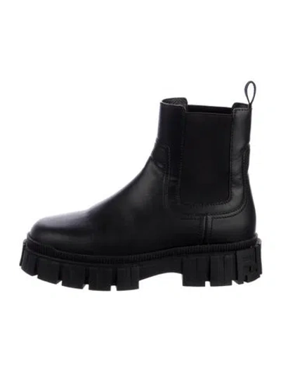 Pre-owned Fendi Zucca Ff Logo Leather Chelsea Boots In Black
