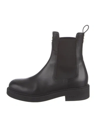 Pre-owned Fendi Zucca Ff Logo Leather Chelsea Boots In Black