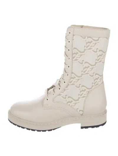 Pre-owned Fendi Zucca Ff Logo Leather Combat Boots In White