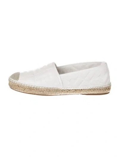 Pre-owned Fendi Zucca Ff Logo Leather Espadrilles In White