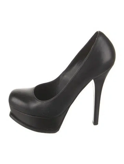 Pre-owned Fendi Zucca Ff Logo Leather Pumps In Black