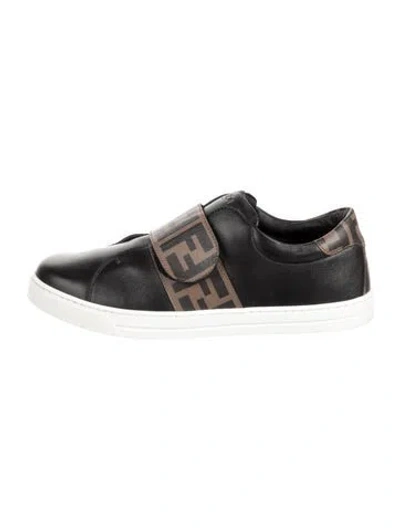 Pre-owned Fendi Zucca Ff Logo Leather Sneakers In Black