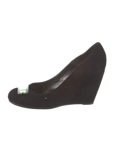 Pre-owned Fendi Zucca Ff Logo Suede Pumps In Brown