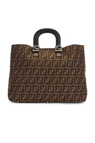 Pre-owned Fendi Zucca Handbag In Brown