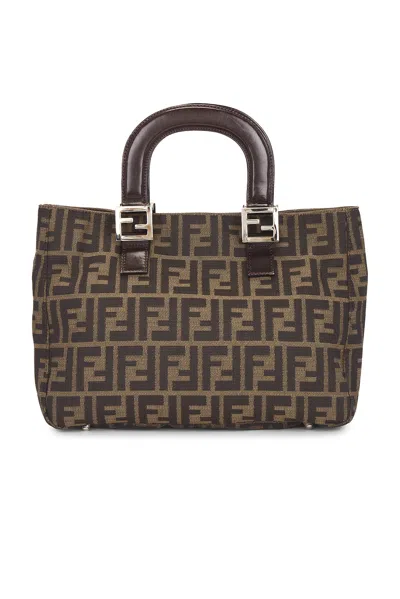 Pre-owned Fendi Zucca Handbag In Brown