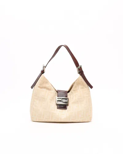 Fendi Zucca Shoulder Bag In Sand