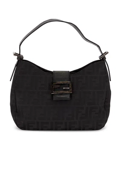 Pre-owned Fendi Zucca Shoulder Bag In Black