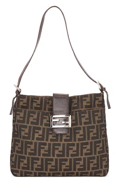 Pre-owned Fendi Zucca Shoulder Bag In Brown