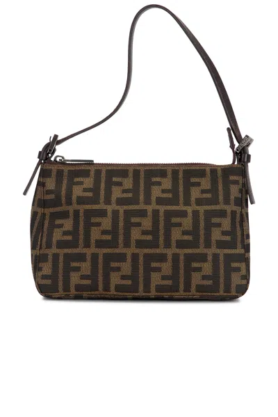 Pre-owned Fendi Zucca Shoulder Bag In Brown