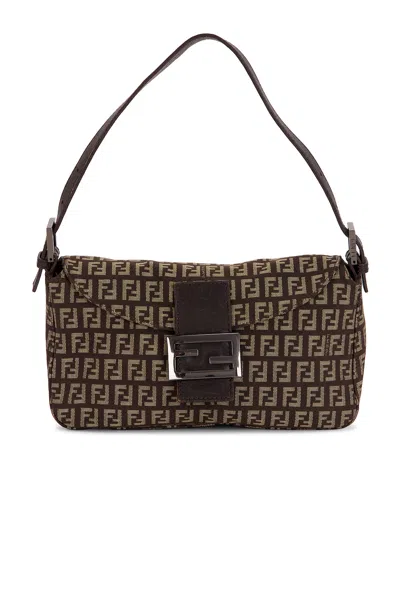 Pre-owned Fendi Zucchino Baguette Shoulder Bag In Brown
