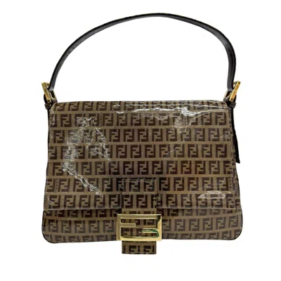 Pre-owned Fendi Zucchino Beige Patent Leather Shoulder Bag ()