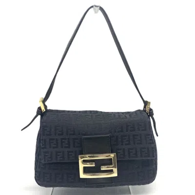 Pre-owned Fendi Zucchino Black Canvas Shoulder Bag ()