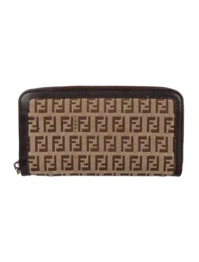 Pre-owned Fendi Zucchino Ff Logo Canvas Continental Wallet In Neutral