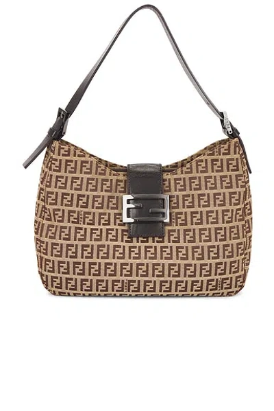 Pre-owned Fendi Zucchino Hobo Bag In Sand