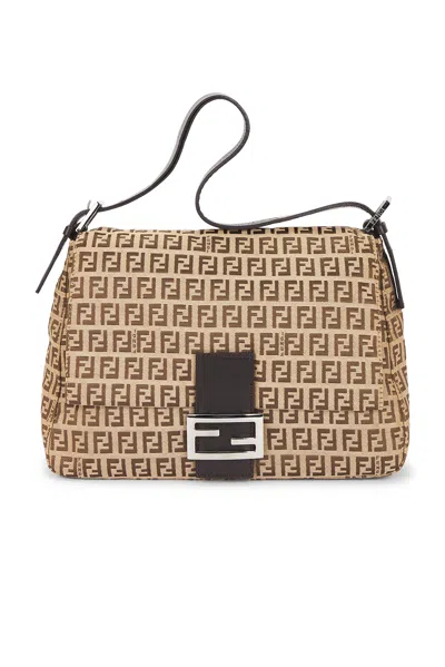 Pre-owned Fendi Zucchino Mama Baguette Shoulder Bag In Sand