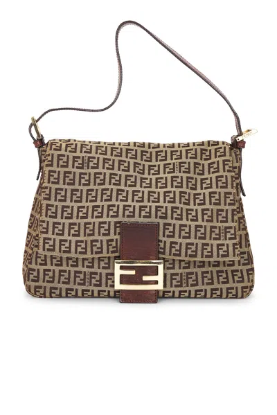 Pre-owned Fendi Zucchino Mama Baguette Shoulder Bag In Sand
