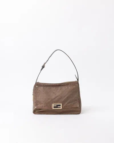 Fendi Zucchino Shoulder Bag In Brown