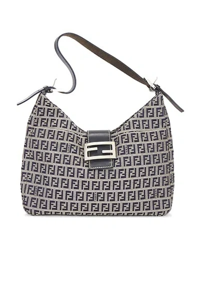 Pre-owned Fendi Zucchino Shoulder Bag In Gray